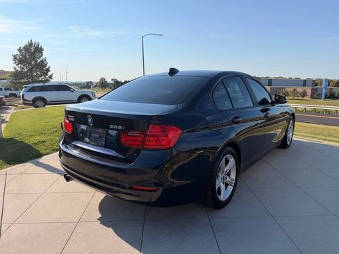Used 2013 BMW 328i xDrive Sedan AWD/4WD image 9