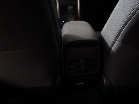 Used 2024 Toyota Corolla Cross AWD Hybrid image 41