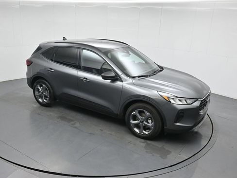 Certified 2025 Ford Escape ST-Line image 39