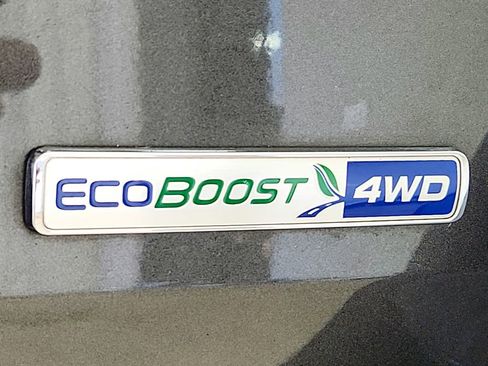 Used 2020 Ford Explorer Platinum w/ Premium Technology Package image 45