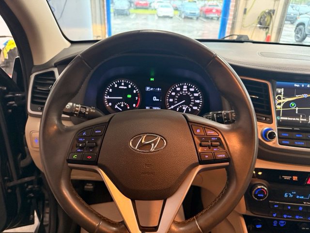 Used 2017 Hyundai Tucson SE Plus FWD image 12