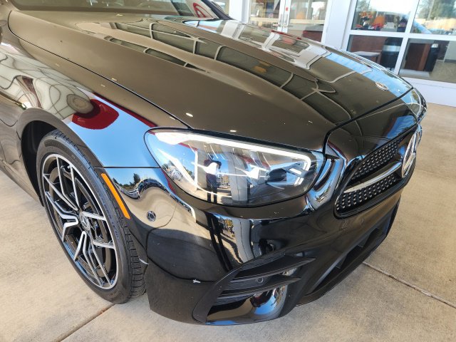 Used 2022 Mercedes-Benz E 350 4MATIC Sedan image 8