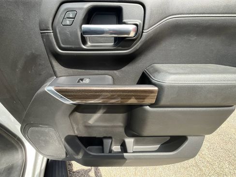 Used 2019 Chevrolet Silverado 1500 LT w/ All-Star Edition AWD/4WD image 29