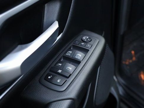 Used 2022 RAM 1500 Big Horn image 15