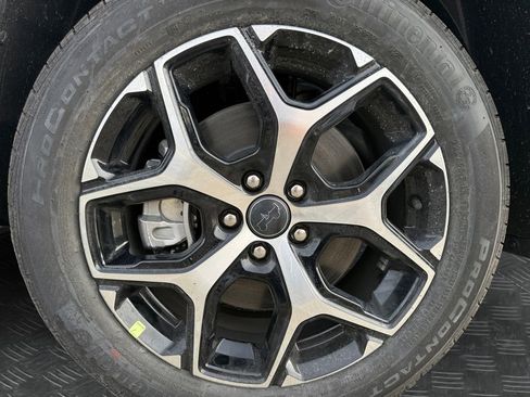 New 2026 Jeep Compass Limited w/ Sun, Sound & Navigation Group image 20