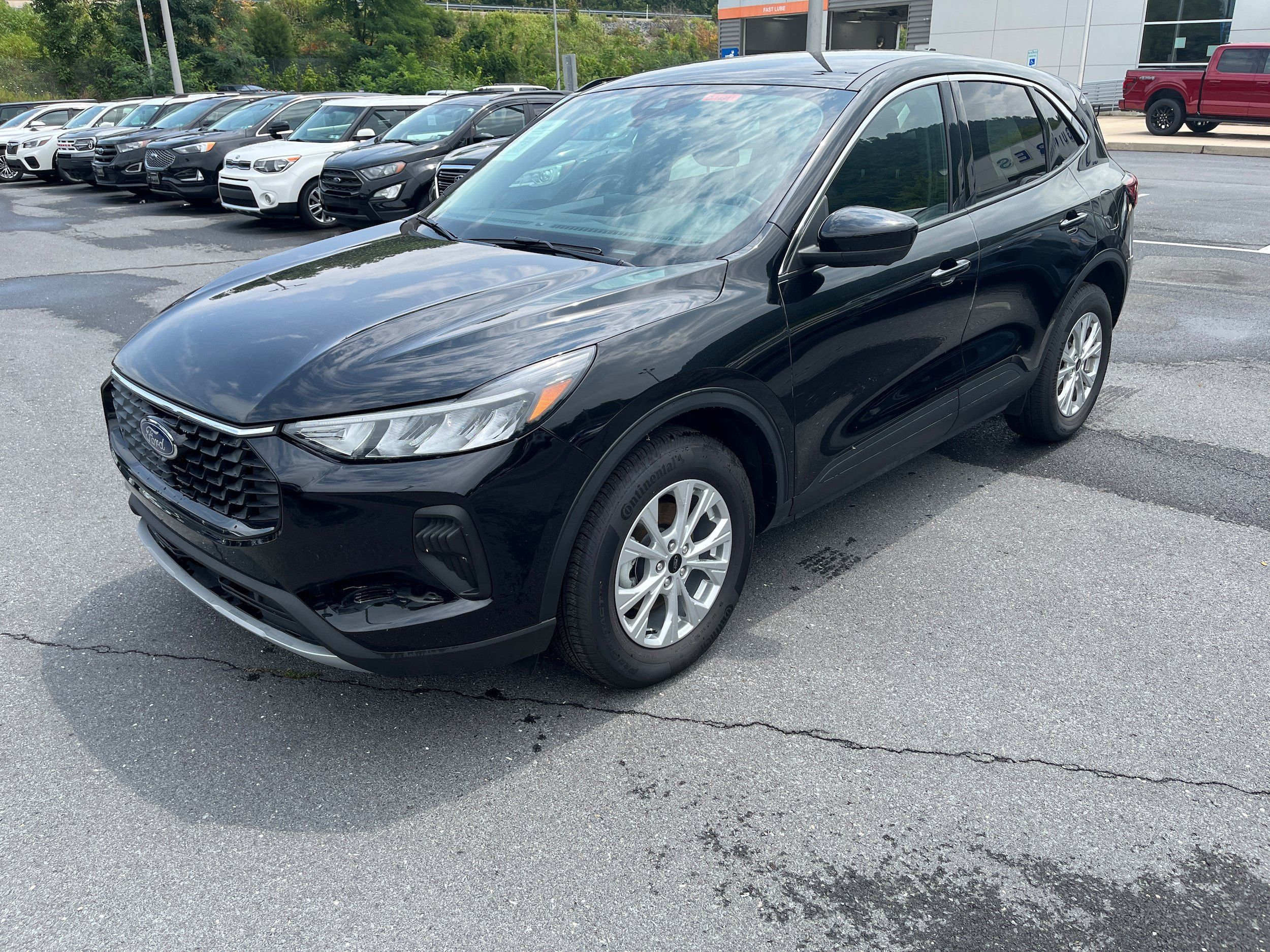 Used 2023 Ford Escape Active AWD/4WD image 21
