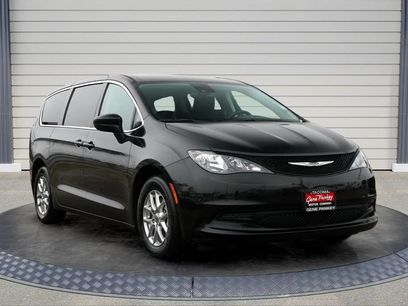 Used 2023 Chrysler Voyager LX