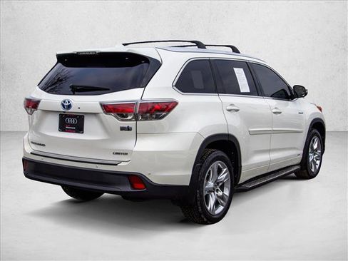 Used 2016 Toyota Highlander Limited Platinum image 5
