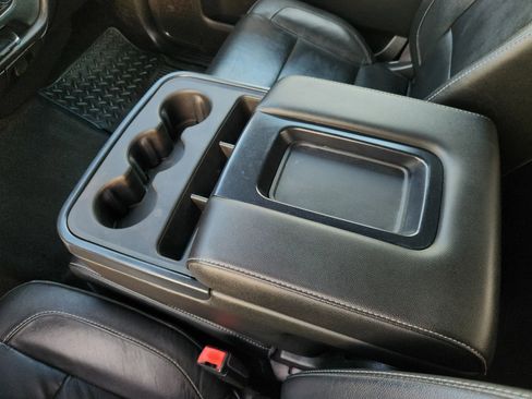 Used 2016 Chevrolet Silverado 2500 LTZ AWD/4WD image 13