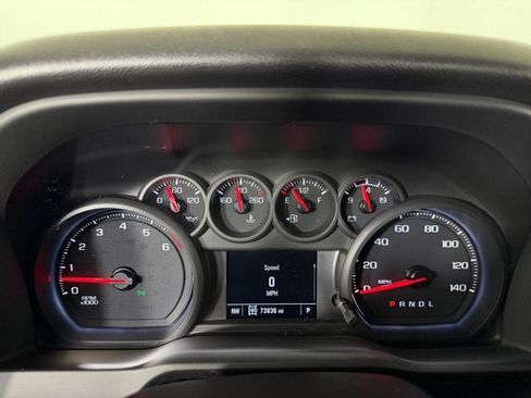 Used 2022 Chevrolet Silverado 2500 Custom w/ Custom Value Package AWD/4WD image 10