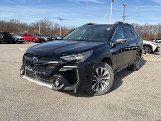 Used 2025 Subaru Outback Touring w/ Popular Package #2 video 1