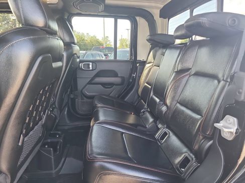 Used 2022 Jeep Gladiator Mojave w/ LED Lighting Group AWD/4WD image 12