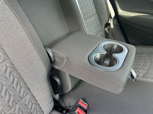 Used 2024 Chevrolet Equinox LT image 48