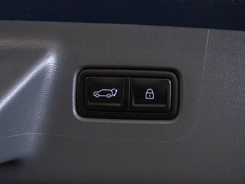 Used 2026 Hyundai Santa Fe SEL FWD image 24