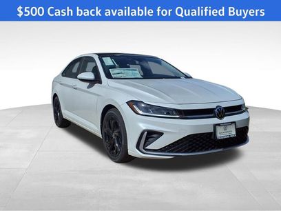 New 2025 Volkswagen Jetta SE