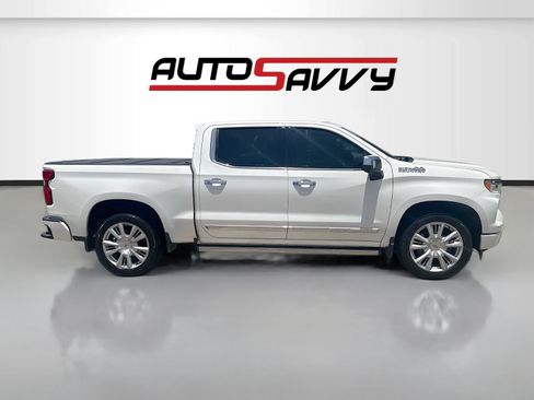 Used 2024 Chevrolet Silverado 1500 High Country AWD/4WD image 8