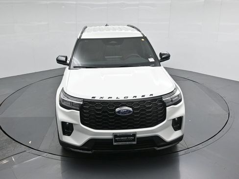 New 2026 Ford Explorer ST-Line RWD image 37