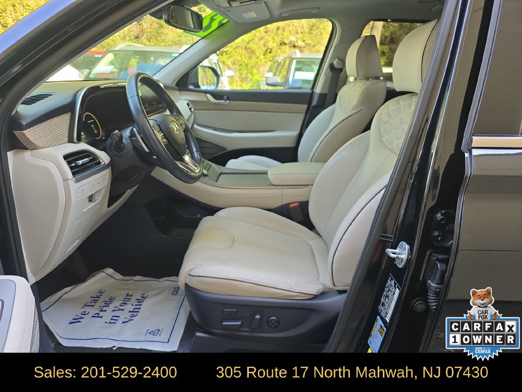 Certified 2022 Hyundai Palisade Limited w/ Cargo Package AWD/4WD image 10