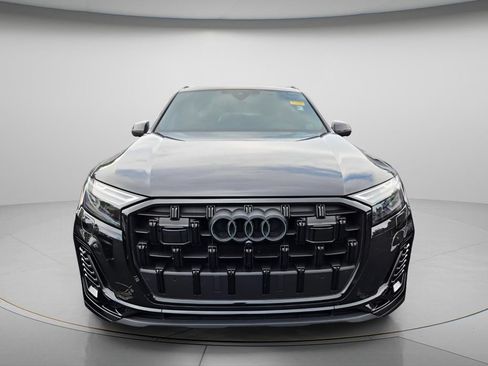 Used 2025 Audi Q7 2.0T Premium Plus w/ Premium Plus Package AWD/4WD image 3
