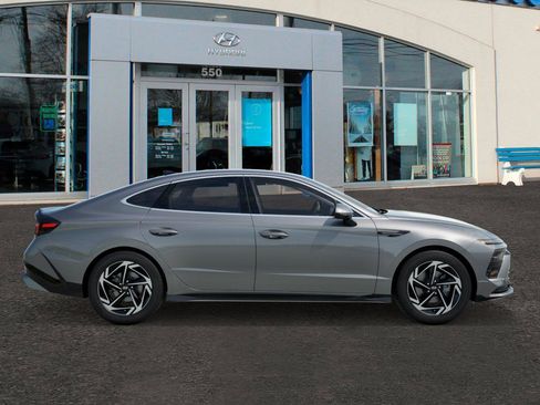 New 2026 Hyundai Sonata SEL image 7