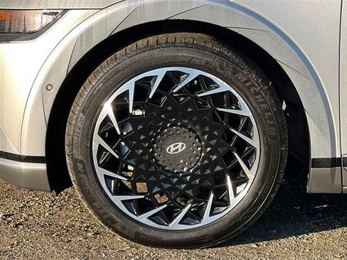 Certified 2023 Hyundai Ioniq 5 Limited image 35