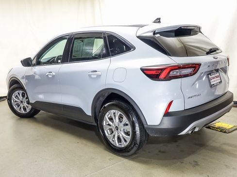 Used 2025 Ford Escape Active image 5