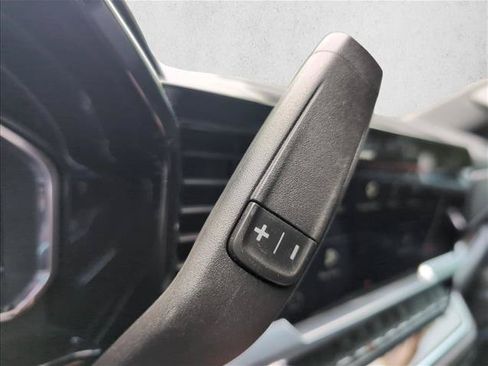 Used 2025 GMC Sierra 1500 Elevation AWD/4WD image 17