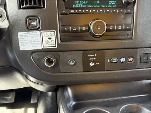 Used 2020 GMC Savana 3500 Extended w/ Driver Convenience Package image 25
