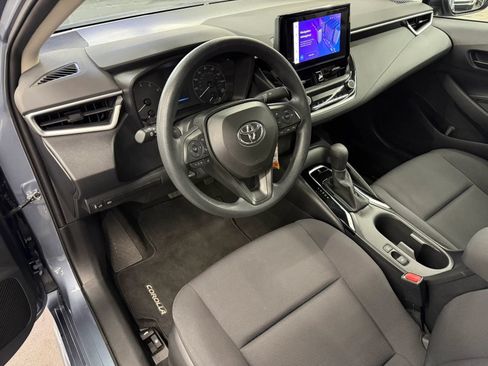 Used 2023 Toyota Corolla LE FWD image 27