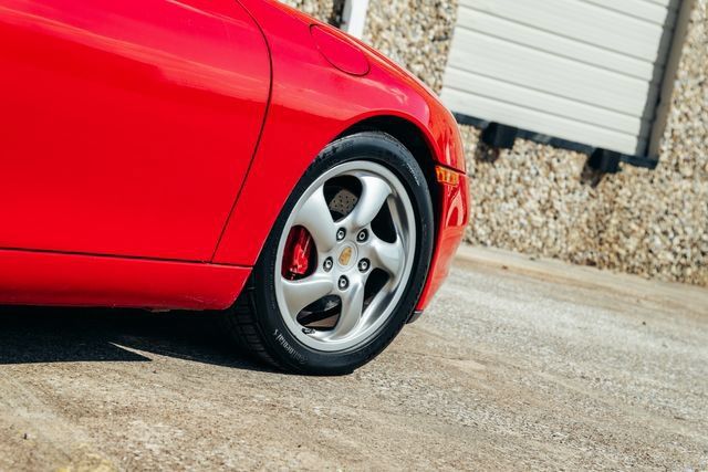 Used 2000 Porsche Boxster S RWD image 56
