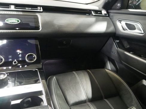 Used 2020 Land Rover Range Rover Velar R-Dynamic S AWD/4WD image 32