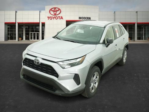 New 2025 Toyota RAV4 LE image 5
