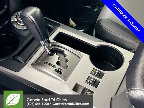Used 2019 Toyota 4Runner SR5 Premium image 10
