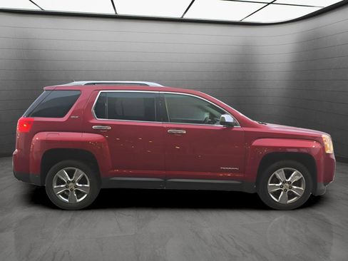 Used 2015 GMC Terrain SLT image 11