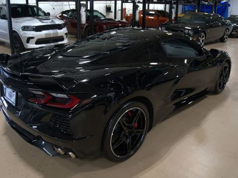 Used 2023 Chevrolet Corvette Stingray Preferred Cpe w/ Z51 Performance Package image 5