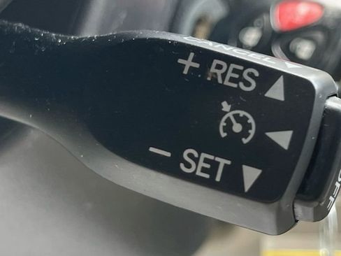 Used 2011 Toyota Corolla LE FWD image 24