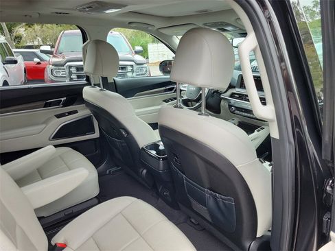 Used 2022 Kia Telluride SX w/ Towing Package image 44