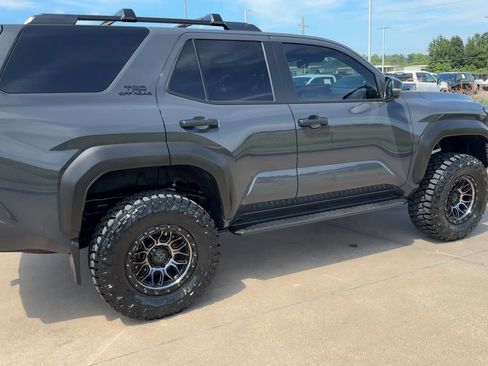 Used 2026 Toyota 4Runner TRD Off-Road Premium w/ Tow Technology Package AWD/4WD image 9