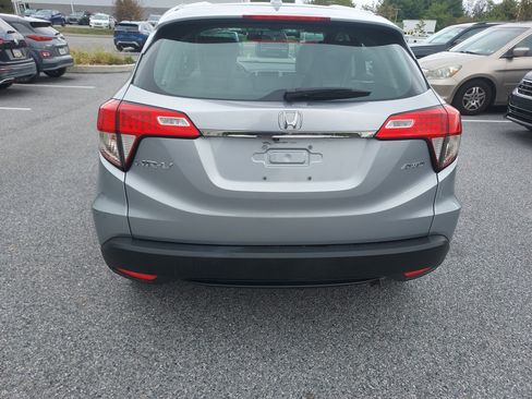 Used 2019 Honda HR-V LX image 6