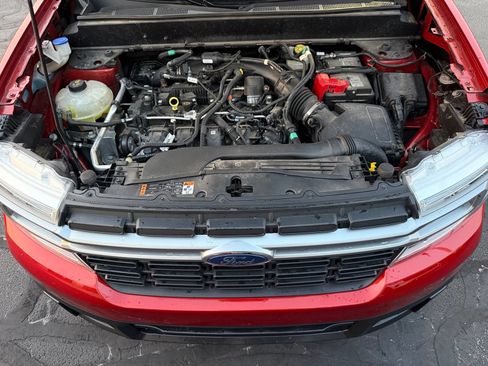 Used 2023 Ford Maverick Lariat w/ Lariat Luxury Package AWD/4WD image 39