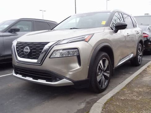 Used 2022 Nissan Rogue Platinum w/ Head-Up Display Package image 1