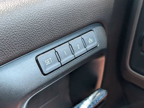 Used 2017 GMC Sierra 1500 Denali w/ Denali Ultimate Package AWD/4WD image 10