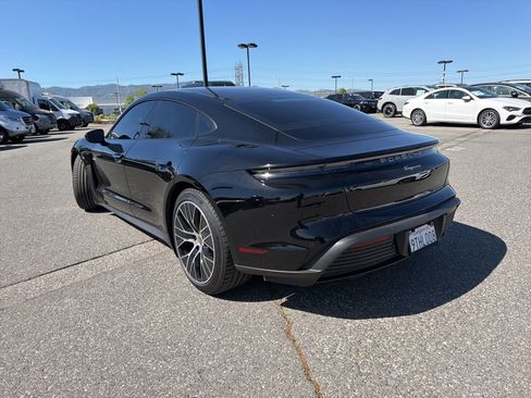 Used 2025 Porsche Taycan image 6