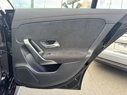 Used 2023 Mercedes-Benz CLA 250 image 38