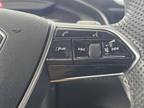 Used 2023 Audi RS 6 AWD/4WD image 28