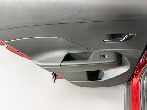 Used 2025 Hyundai Kona SEL image 26