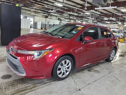 Used 2023 Toyota Corolla LE FWD image 6