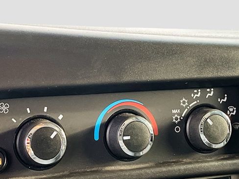 Used 2025 Chevrolet Express 2500 w/ Driver Convenience Package RWD image 14