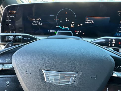 Certified 2023 Cadillac Lyriq 2WD image 28