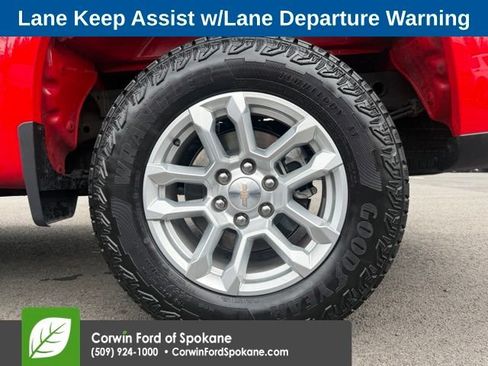 Used 2024 Chevrolet Silverado 1500 LT w/ Convenience Package II AWD/4WD image 9
